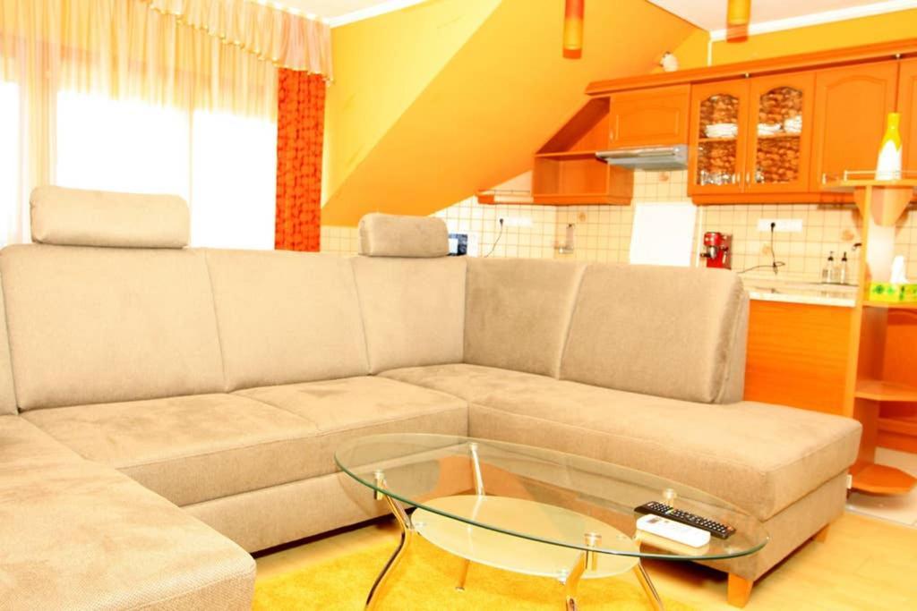 Entire Home Будапеща Екстериор снимка
